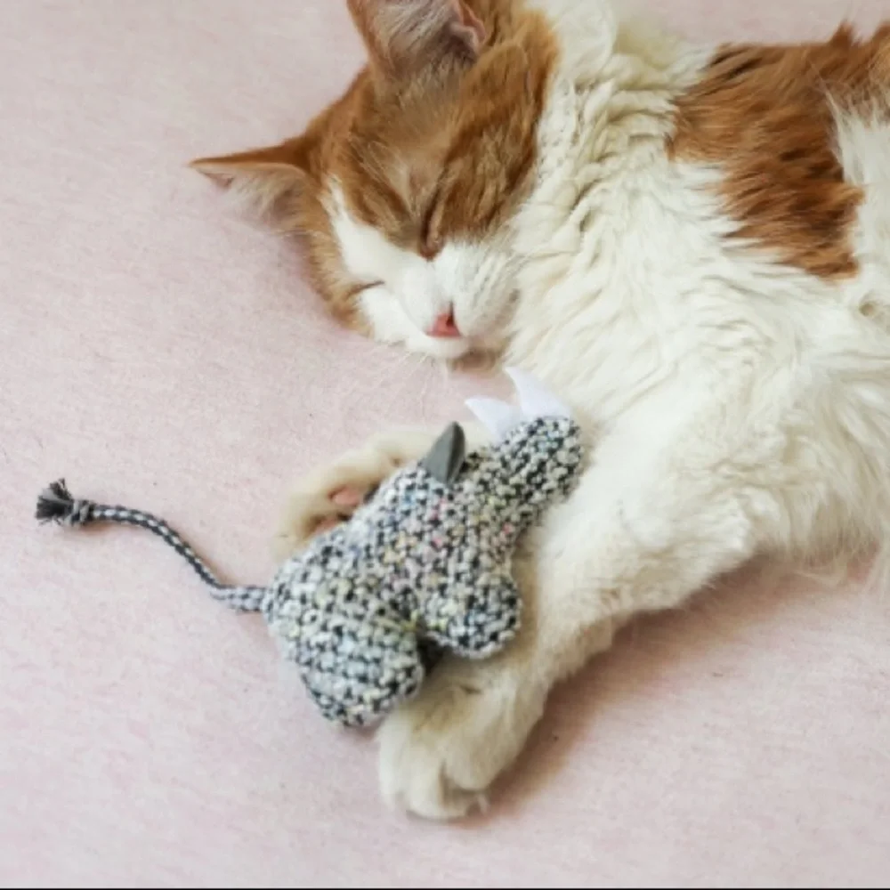 🔥5/$25🔥Vibrant Life Knit Animal Cat Toys w/ Catnip - Hunt
